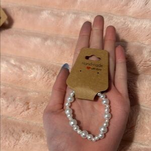 Elegant Pearl Beaded Bracelet